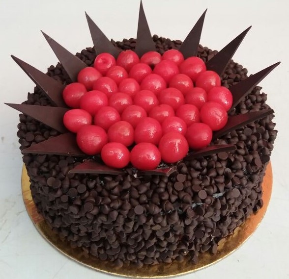 Delicious Choco Cherry Cake 500 Gm - Chocolate - Cake - Online Bakers  Indore, Mahalaxmi Nagar, Indore, Madhya Pradesh