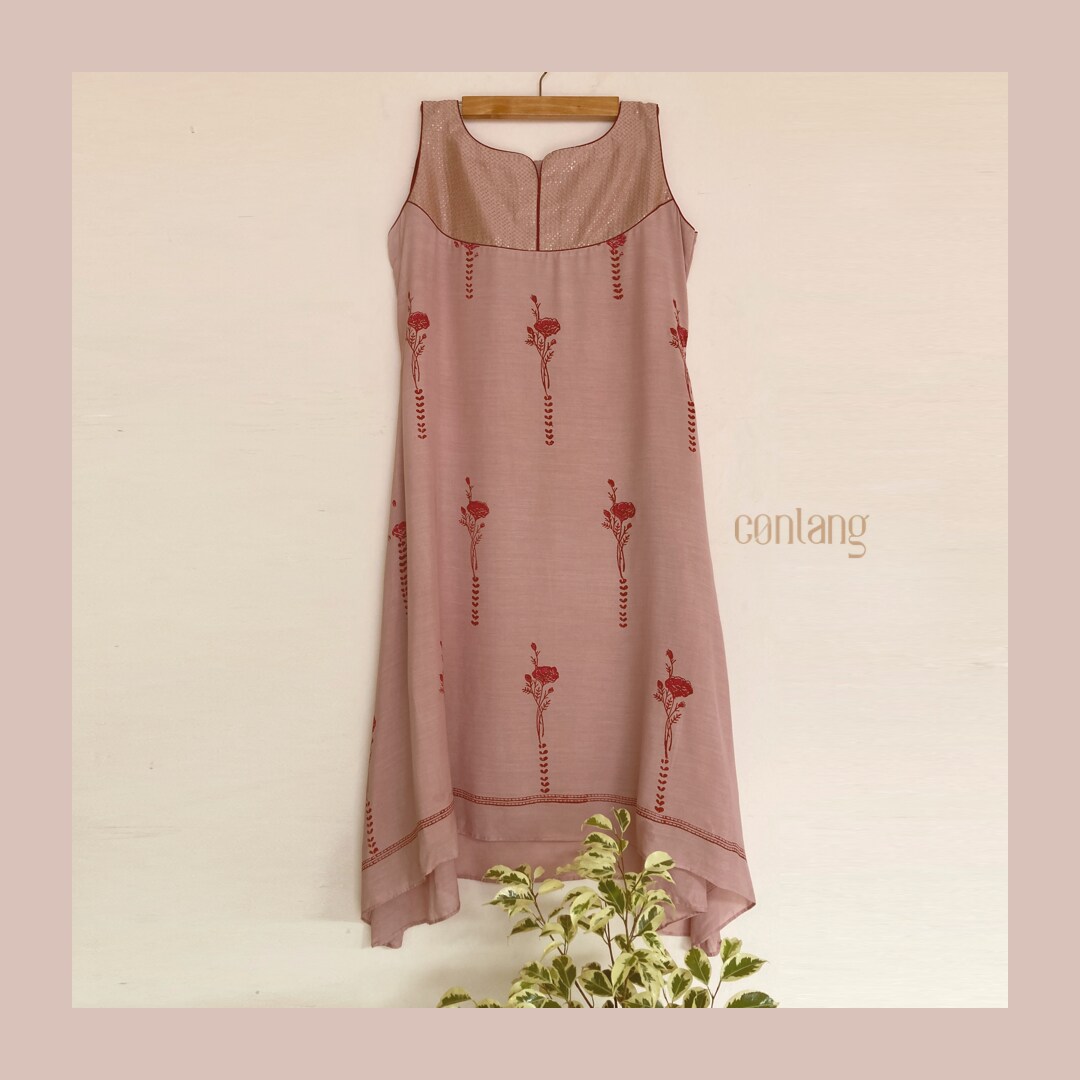 rose shift dress
