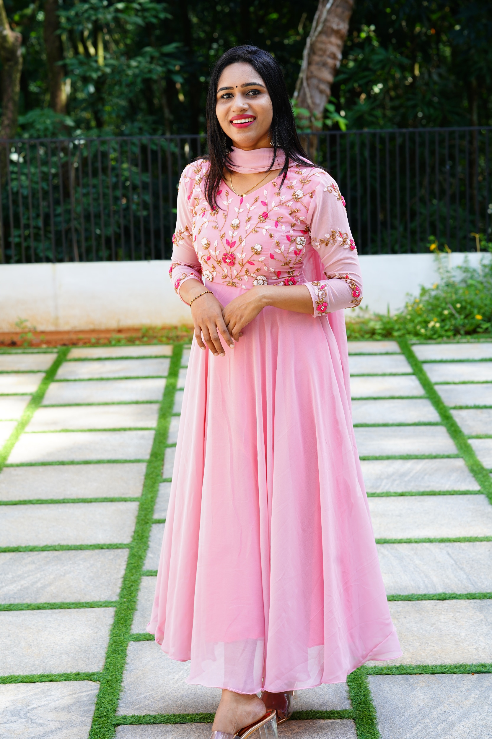 Anarkali gown ARD444 ( XS , Light pink ) - Women's Gowns - ALANKRITHA,  Edapally, Ernakulam, Kerala