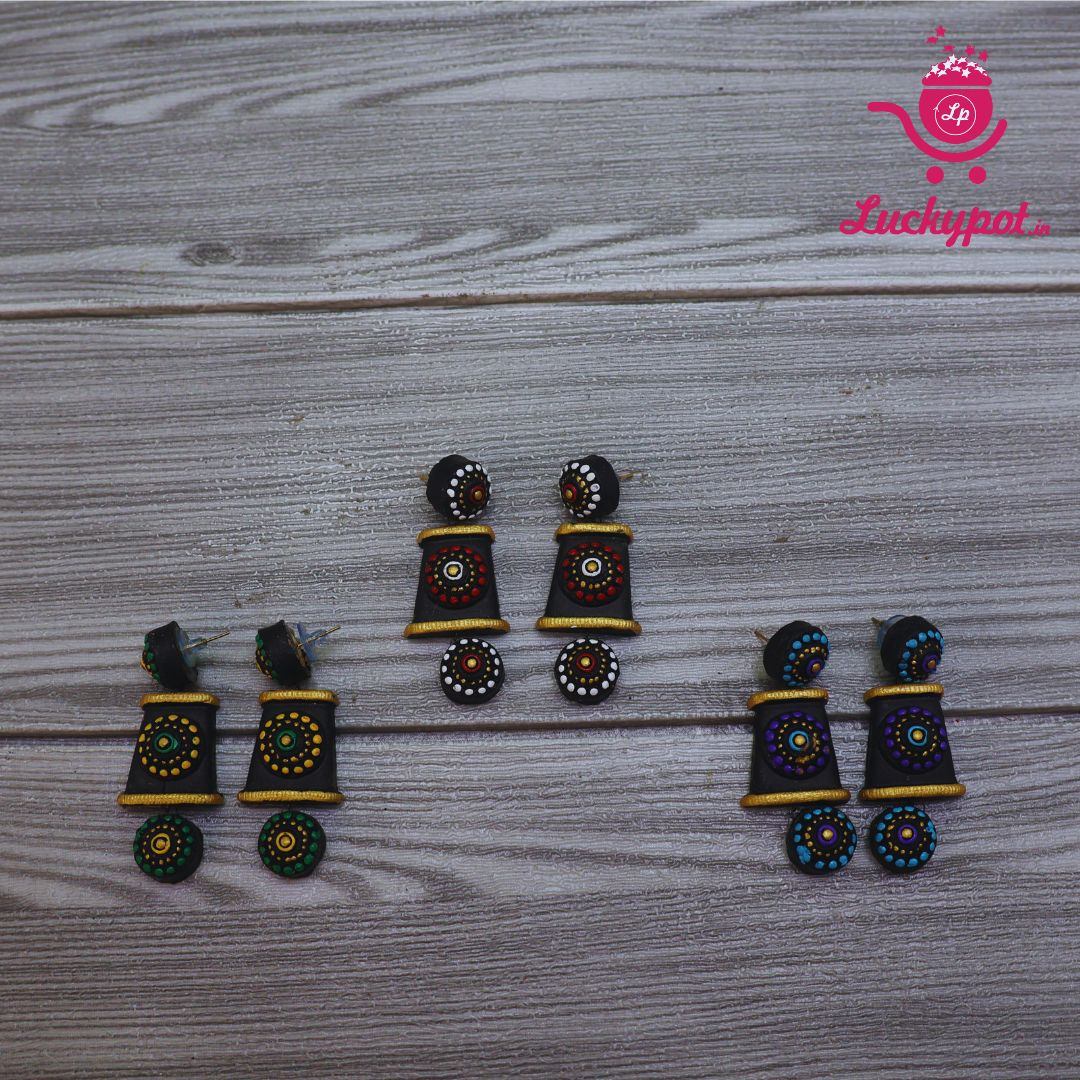 Trendy terracotta jhumkas collection... #terracotta #terracottajewellery  #terracotanecklace #terracottaearrings #earrings #handmade… | Instagram